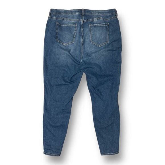 Torrid 20R Sky High Skinny Jeans Distressed Blue Pull On Stretch Denim 28 Inseam - Picture 3 of 12